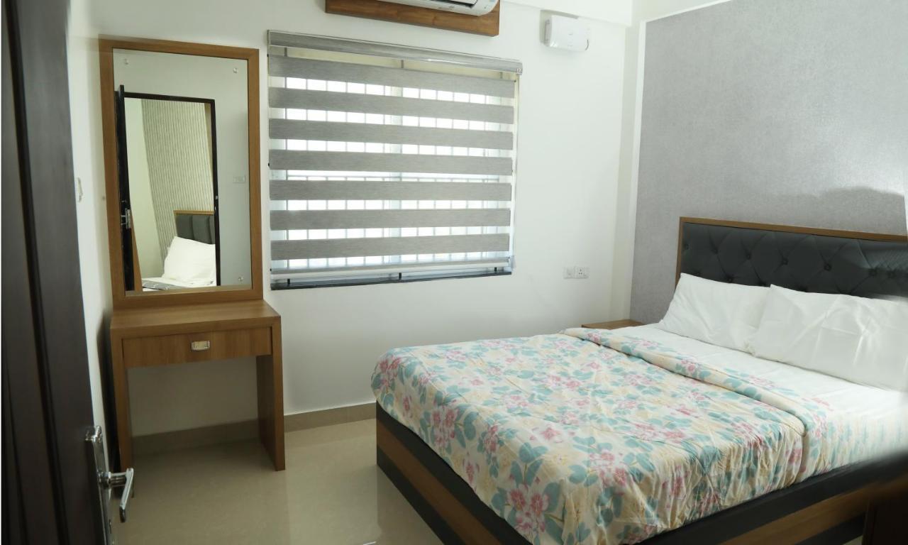 Alite Enclaves Fully Furnished Apartments Thrissur Exterior foto